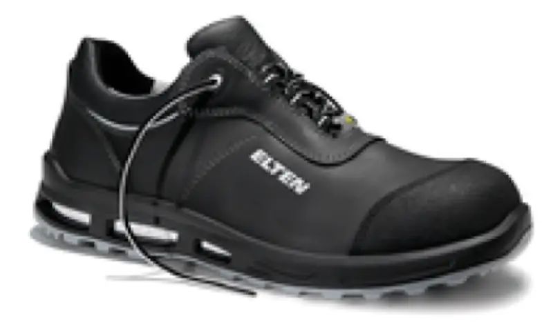 LAGE SCHOEN REACTION XXT LOW S3 SRC ESD